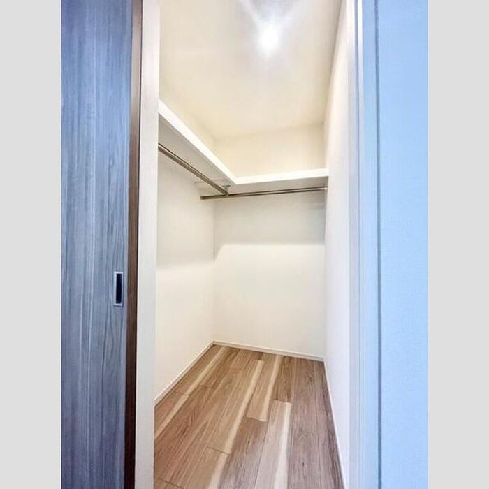 物件内観写真7　(収納)