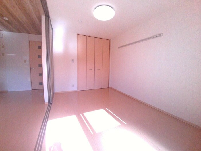 物件内観写真12　(居室)