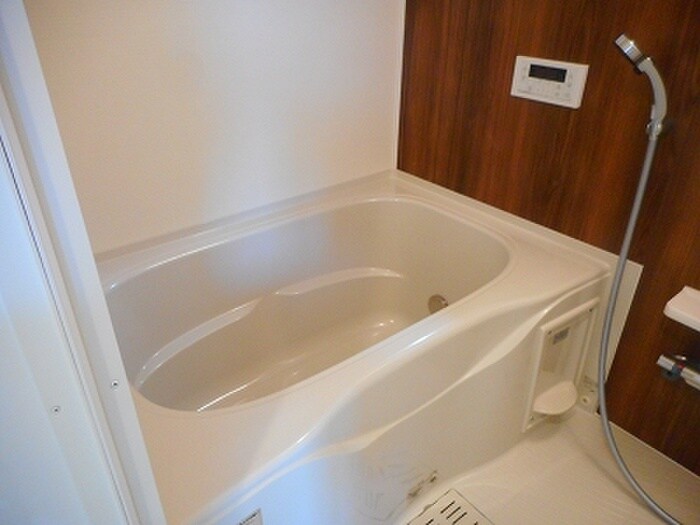 物件内観写真2　(バス／シャワールーム等)