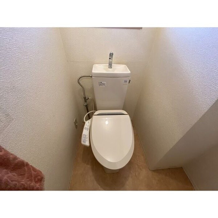 物件内観写真10　(トイレ)