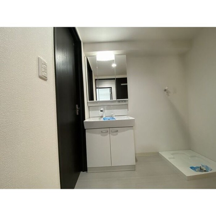 物件内観写真11　(洗面)