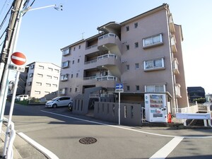 サンサーラ・キトーⅡ外観写真