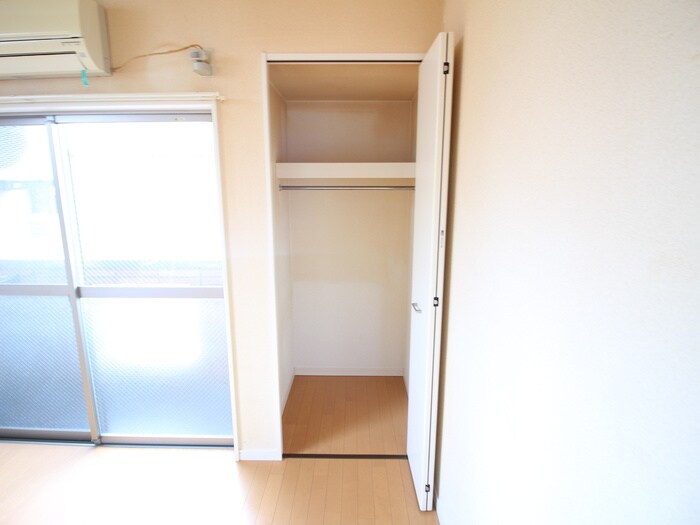 物件内観写真12　(収納)