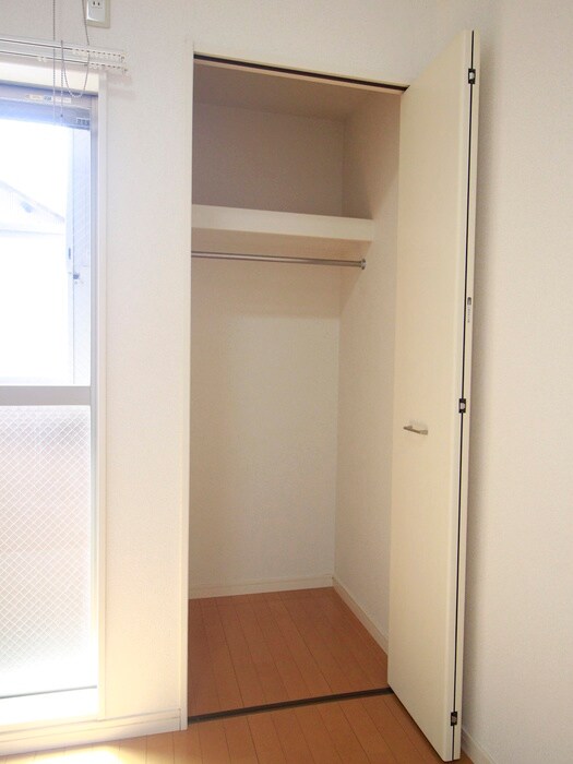 物件内観写真18　(収納)