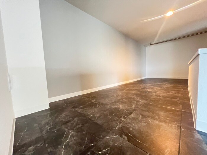 物件内観写真17　(ロフト)