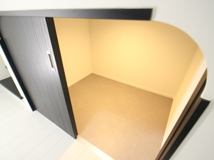 物件内観写真22　(収納)