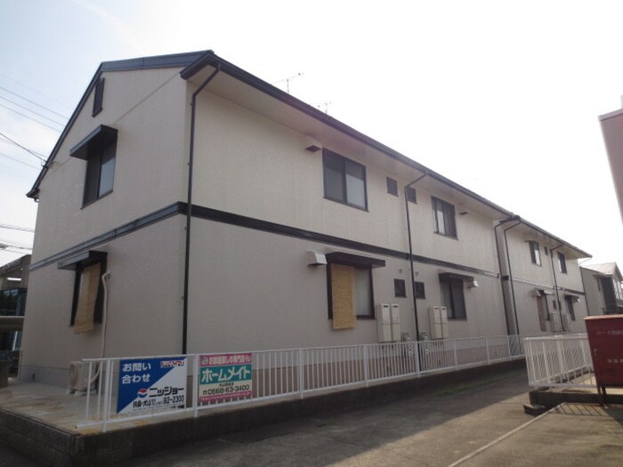 物件外観写真2　(外観写真)