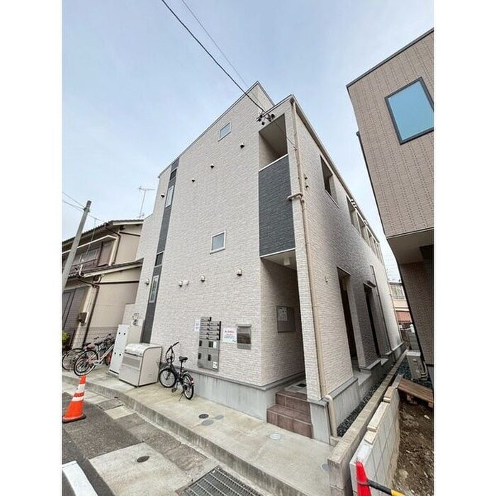 物件外観写真1　(外観写真)