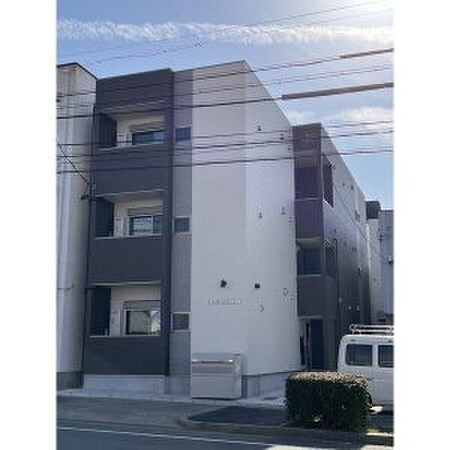 Delica高畑西外観写真