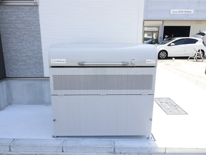 物件外観写真2　(建物設備)