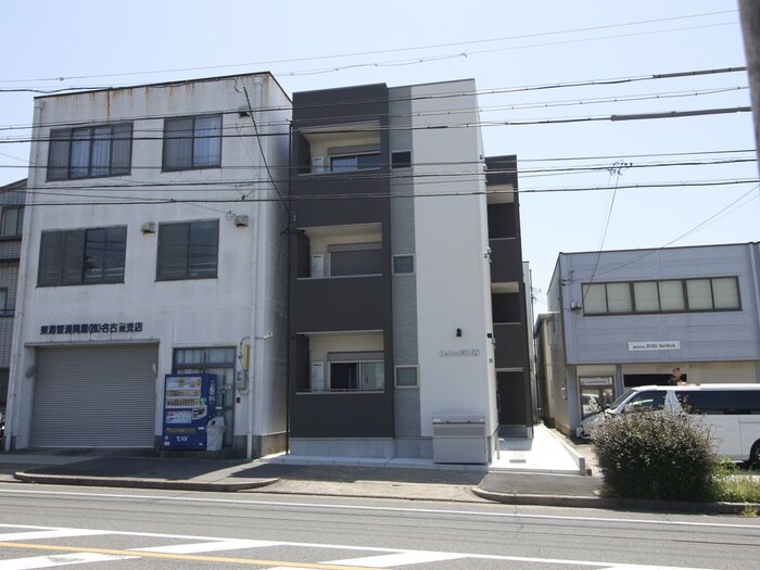 物件外観写真3　(外観写真)