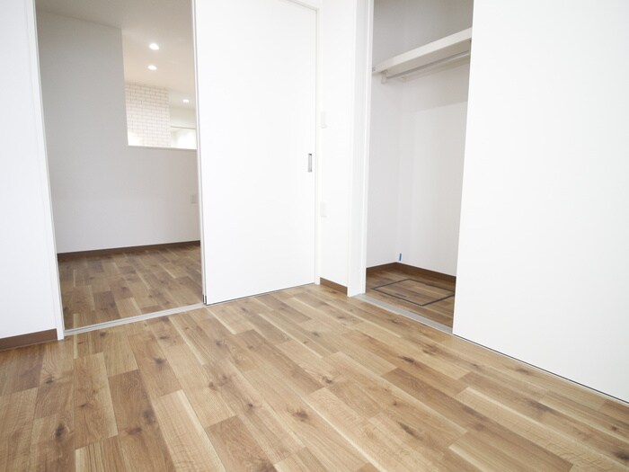 物件内観写真12　(居室)