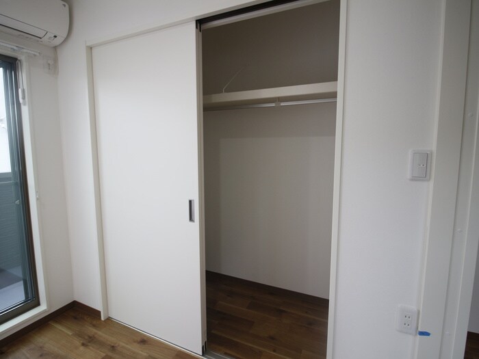 物件内観写真16　(収納)