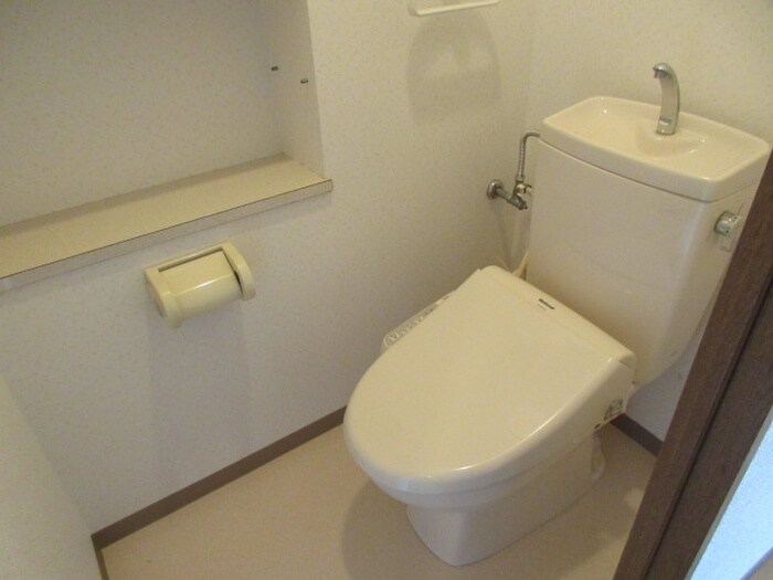 物件内観写真10　(トイレ)