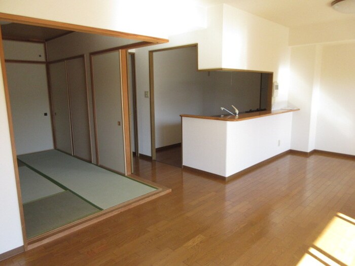 物件内観写真15　(居室)