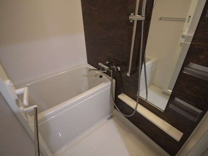 物件内観写真12　(バス／シャワールーム等)
