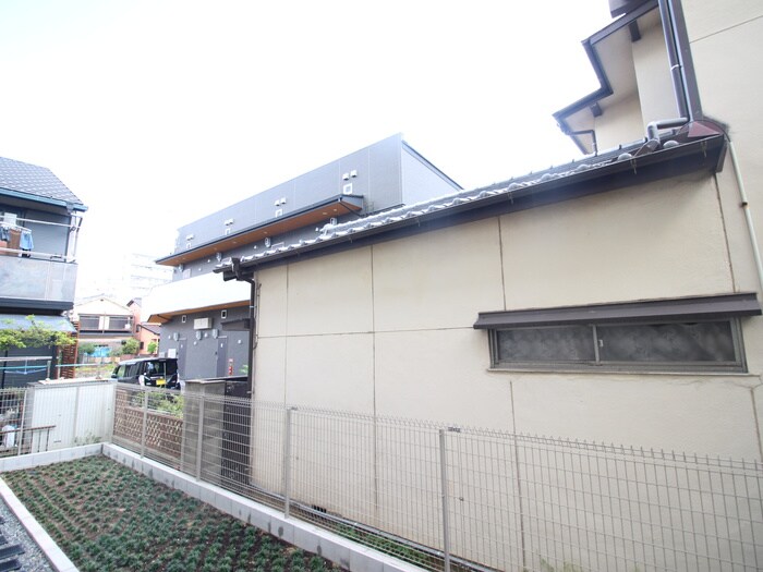 物件内観写真19　(室内からの展望)