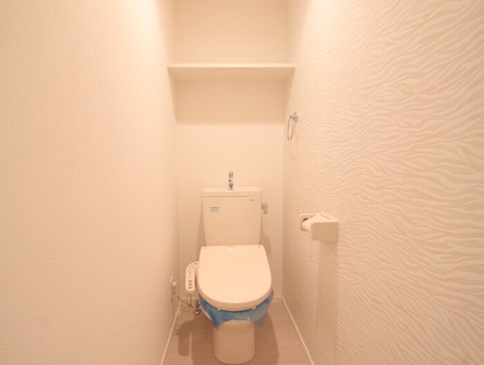 物件内観写真12　(トイレ)