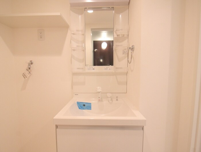 物件内観写真13　(洗面)