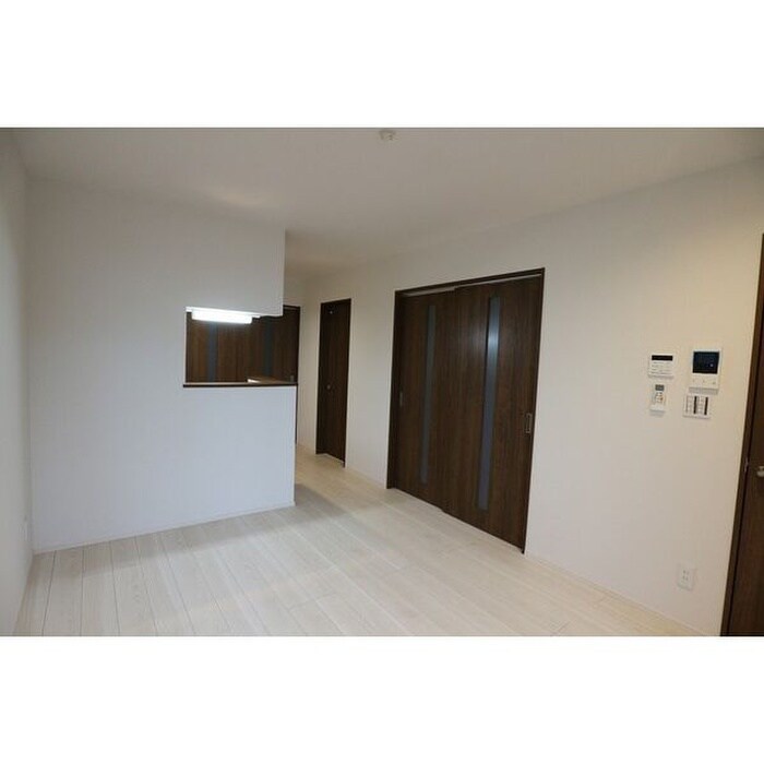 物件内観写真5　(居室)