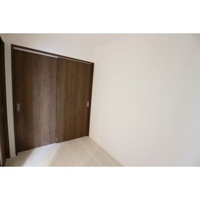 物件内観写真6　(居室)