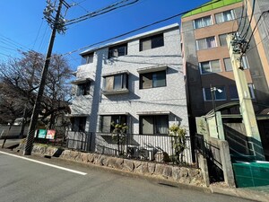 SAISONS ミヤキ外観写真