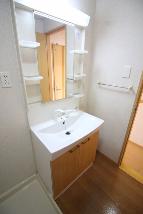 物件内観写真16　(洗面)