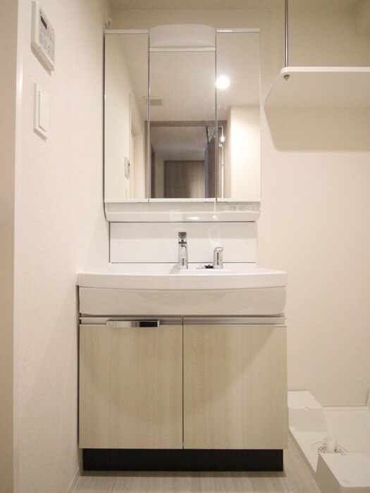 物件内観写真10　(洗面)