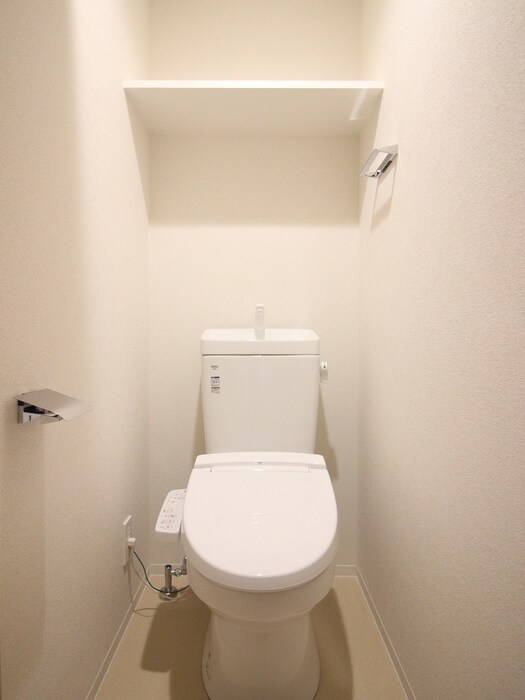 物件内観写真14　(トイレ)