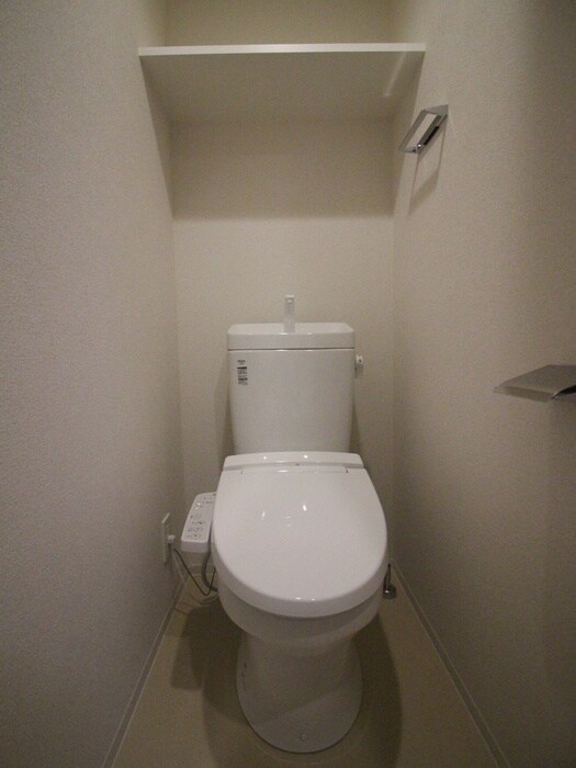 物件内観写真15　(トイレ)