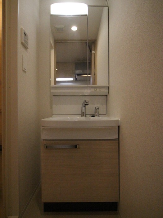 物件内観写真16　(洗面)