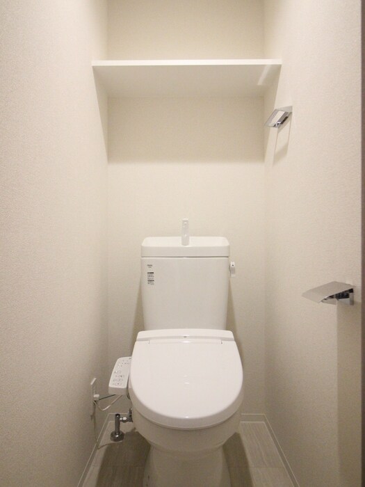 物件内観写真16　(トイレ)