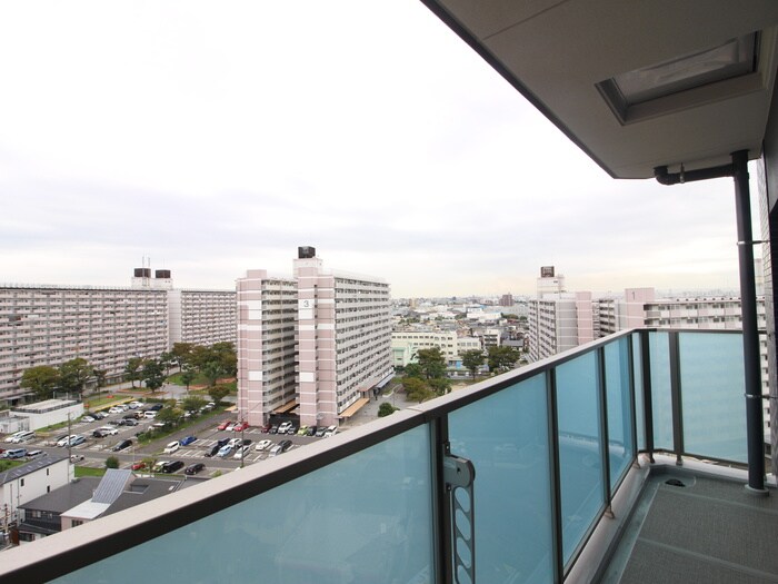 物件内観写真22　(室内からの展望)