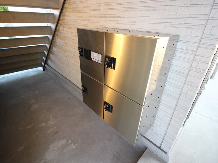 物件外観写真6　(建物設備)