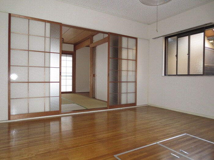 物件内観写真16　(居室)