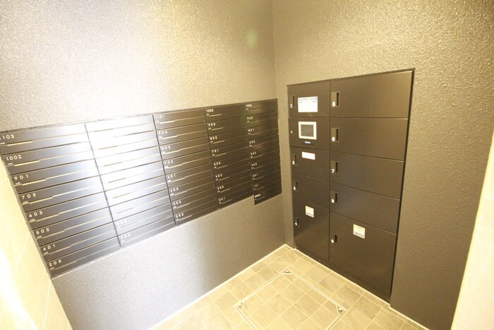 物件外観写真6　(建物設備)