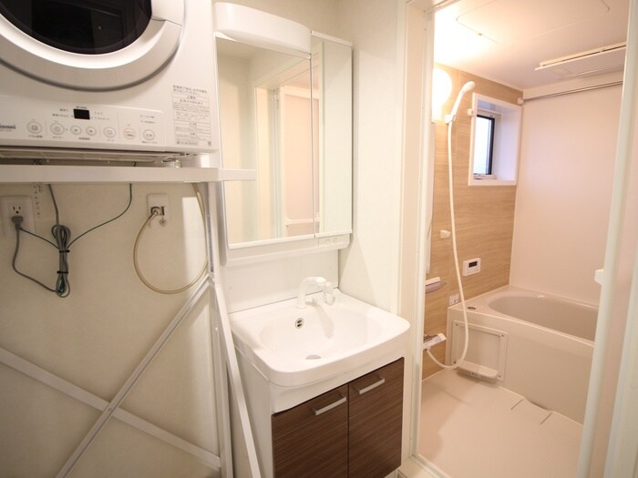 物件内観写真13　(洗面)