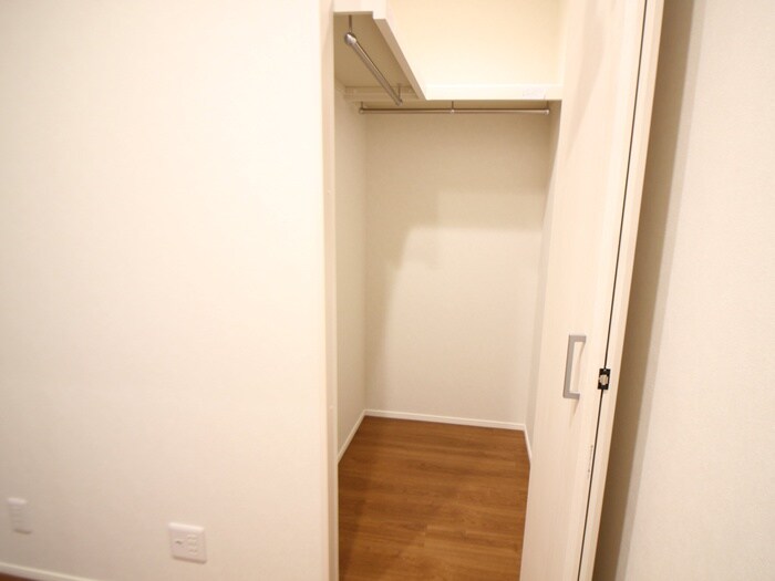物件内観写真14　(収納)