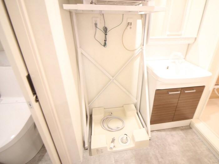 物件内観写真20　(洗濯機置場)