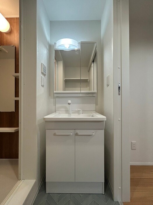 物件内観写真14　(洗面)