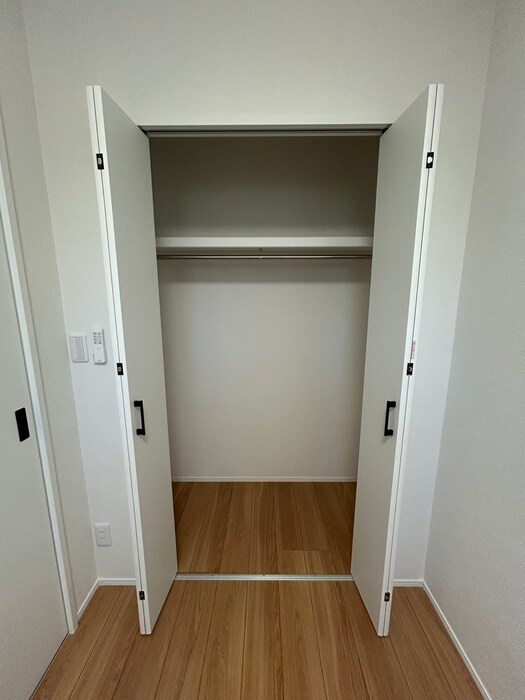 物件内観写真16　(収納)