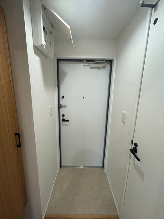 物件内観写真22　(玄関)