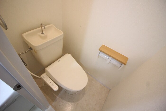 物件内観写真10　(トイレ)