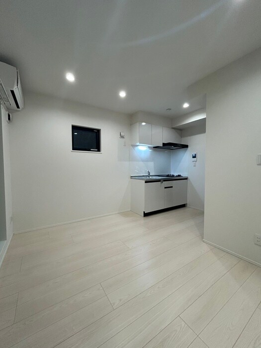 物件内観写真3　(居室)