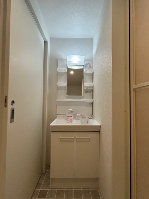 物件内観写真5　(洗面)