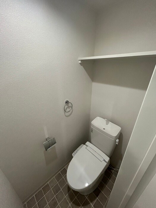 物件内観写真7　(トイレ)