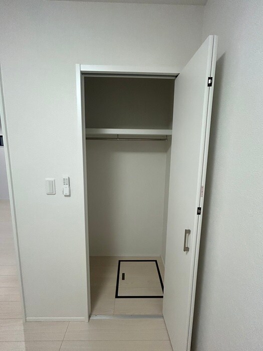 物件内観写真8　(収納)