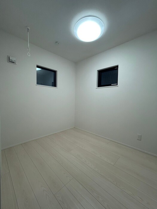 物件内観写真11　(居室)