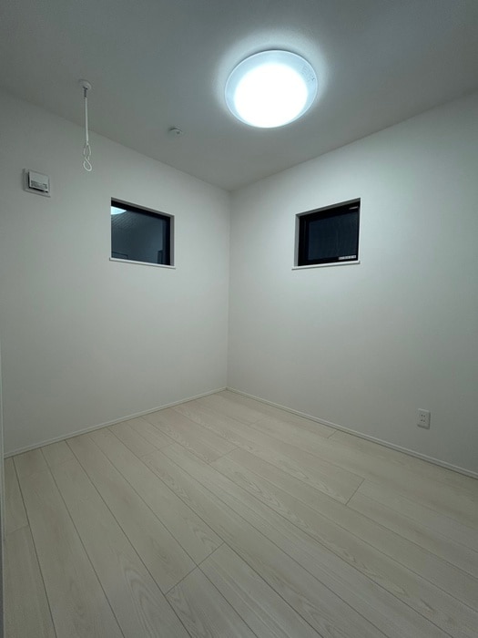 物件内観写真11　(居室)