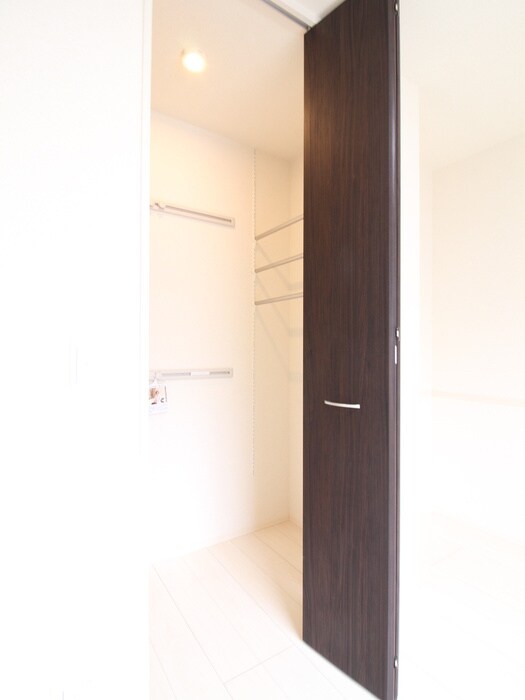 物件内観写真14　(収納)